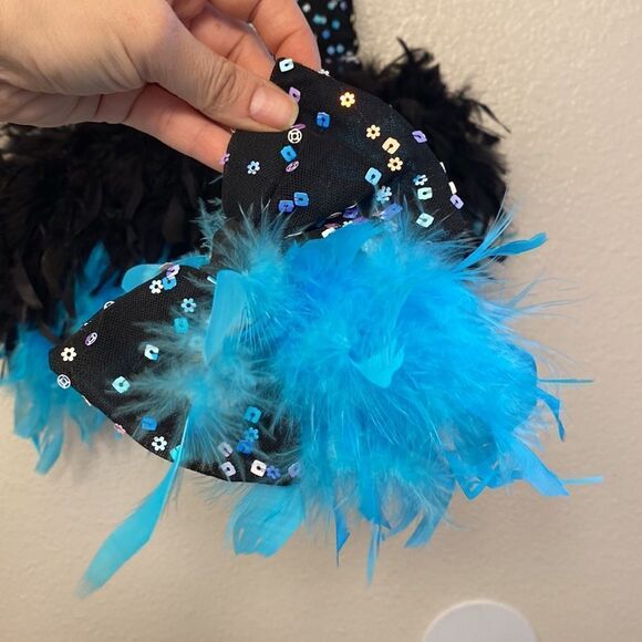 WEISSMAN Dance costume The Beautiful People
13601 Aqua black feather sassy MC - Picture 7 of 12